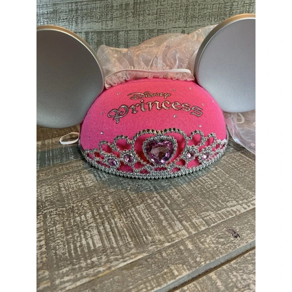 Walt Disney Parks Minnie Mouse Ears Pink Princess Crown with Veil Hat - One Size